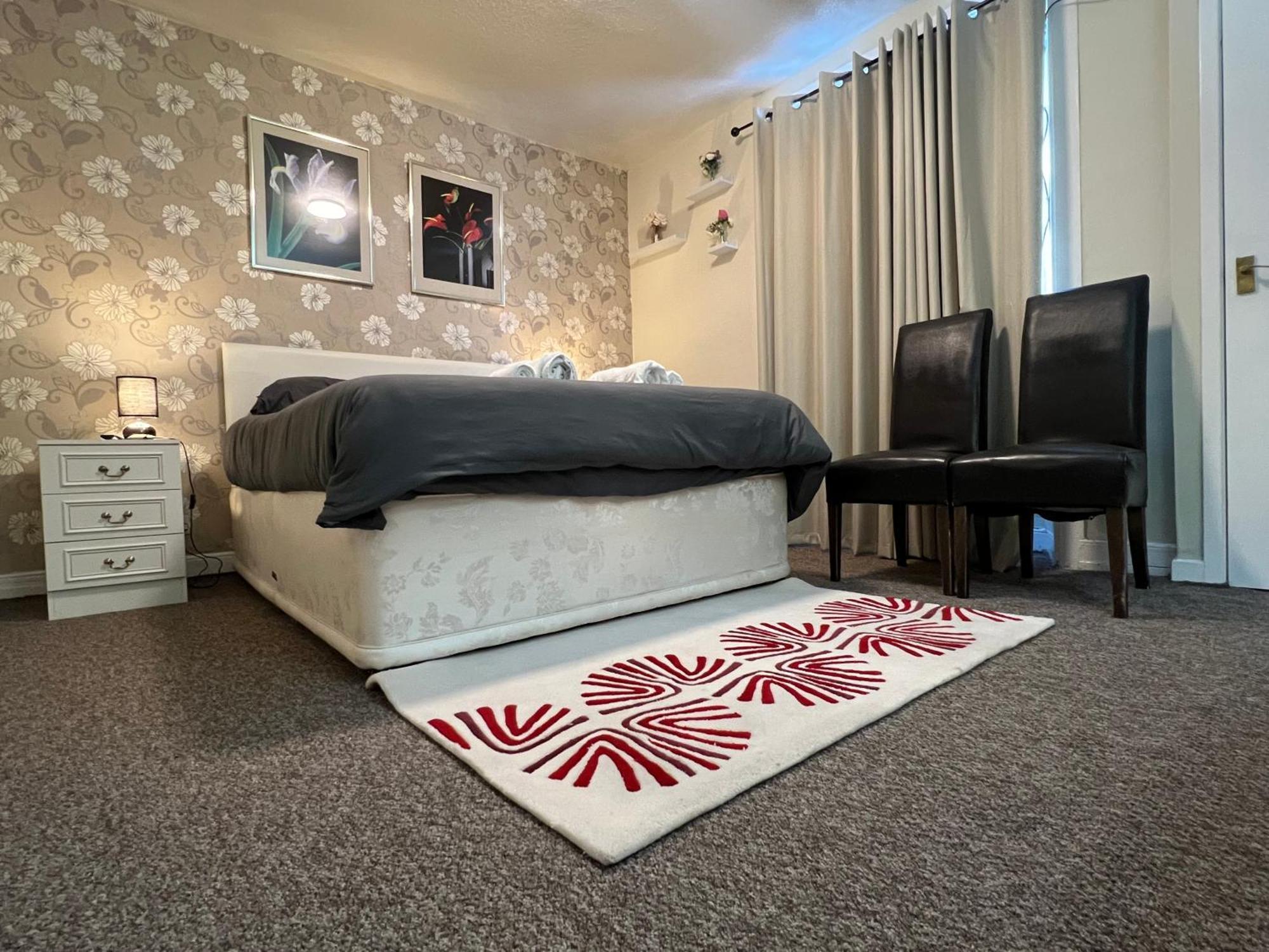 Self Check In Room Accommodation Only The Castle, Coldstream Exterior foto
