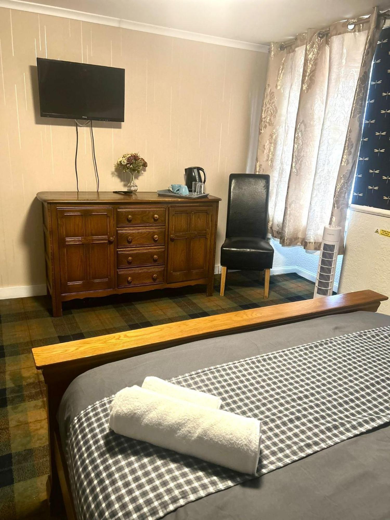 Self Check In Room Accommodation Only The Castle, Coldstream Exterior foto
