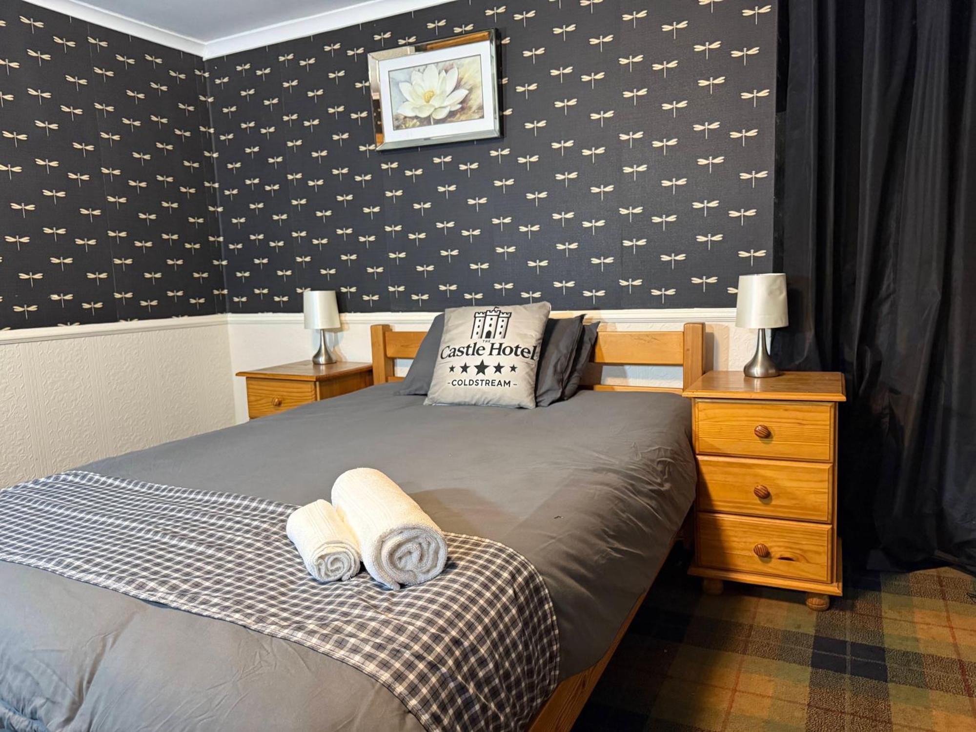 Self Check In Room Accommodation Only The Castle, Coldstream Exterior foto